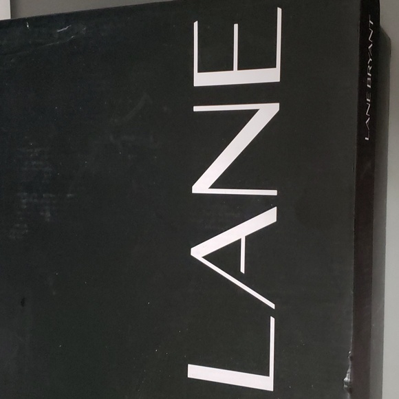 Lane Bryant Wide Calf Snakeskin like Booties size 8W NWT - Picture 10 of 11